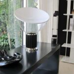 Miresa-Taccia-abajur-luminaria-de-mesa-designer-italiano-luz-sala-estar-cozinha-ilha-ilumina-cupula-de-acrilico