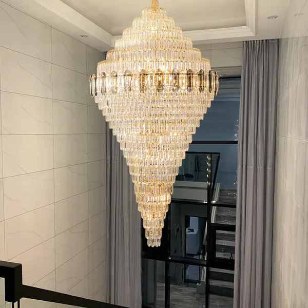 Lustre De Cristal K9 Duplex Para Escada e Tetos Altos
