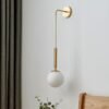 Nordic-LED-Glass-Wall-Lamps-Bedroom-Bedside-Lights-Modern-Decoration-Living-Room-Hotel-Light-Luxury-Wall-4 Arandela pendente bola de vidro