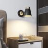 Arandela preto e dourado e luz led