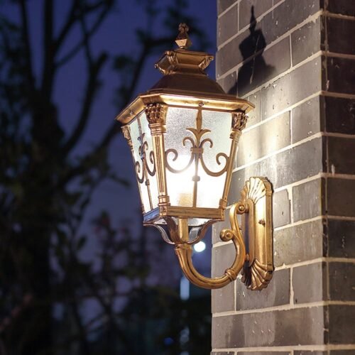 H02b599eb18f343178a6e37ca752965acN Arandela externa bronze colonial