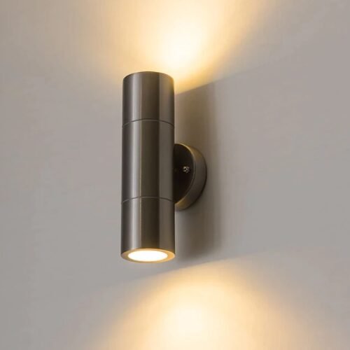 arandela_moderna_cromada_prata_de_led_a_prova_de_agua_jardins_varandas_sacadas_e_fachadas_micaza As melhores Luminárias Miresa para 2023 e 2024: Arandela Aço Inox