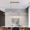 L-mpada-da-sala-de-jantar-lustre-luz-l-mpada-luxo-moderno-e-minimalista-sala-de-1 Lustre linear montanha minimalista