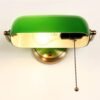 Lumin-ria-de-parede-retro-verde-banker-l-mpada-cl-ssica-vintage-branca-led-e27-para Arandela vintage verde americana Miresa