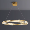 Lustre de cristal argola (Lustre argola cristal k9), disponível na Miresa, loja-de-luminárias-São-Paulo.