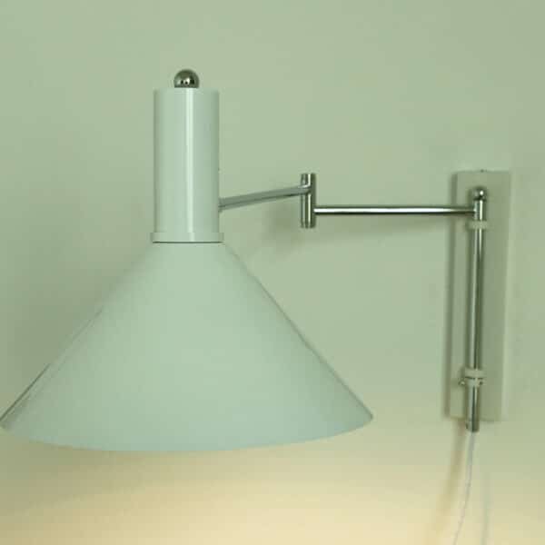 Stretchable-and-foldable-long-arm-wall-lamp-with-plug-wrought-iron-E27-free-12w-bulb-bedroom