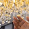 Novo-luxo-remoto-led-lustres-de-cristal-moderna-pendurado-pingente-l-mpada-lustre-para-o-quarto Lustre árvore gota cristal