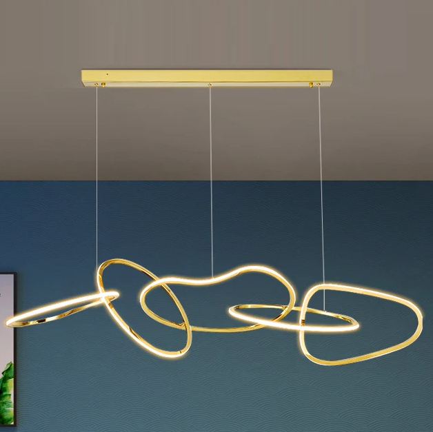 Lustre Minimalista Dourado ou Preto Com Argolas irregulares 1 Lustre Minimalista Dourado ou Preto Com Argolas irregulares