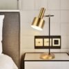 Nordic-Bedroom-Bedside-Lamp-Ins-Simple-Style-Study-Reading-Decoration-Table-Lamp-Living-Room-Bedroom-Bedside-2 Luminária de mesa minimalista