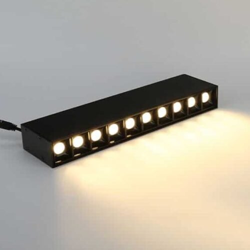 O-quarto-220v-da-superf-cie-do-diodo-emissor-de-luz-de-qiuboss-pode-ser-escurecido Spot espiga holofote longa