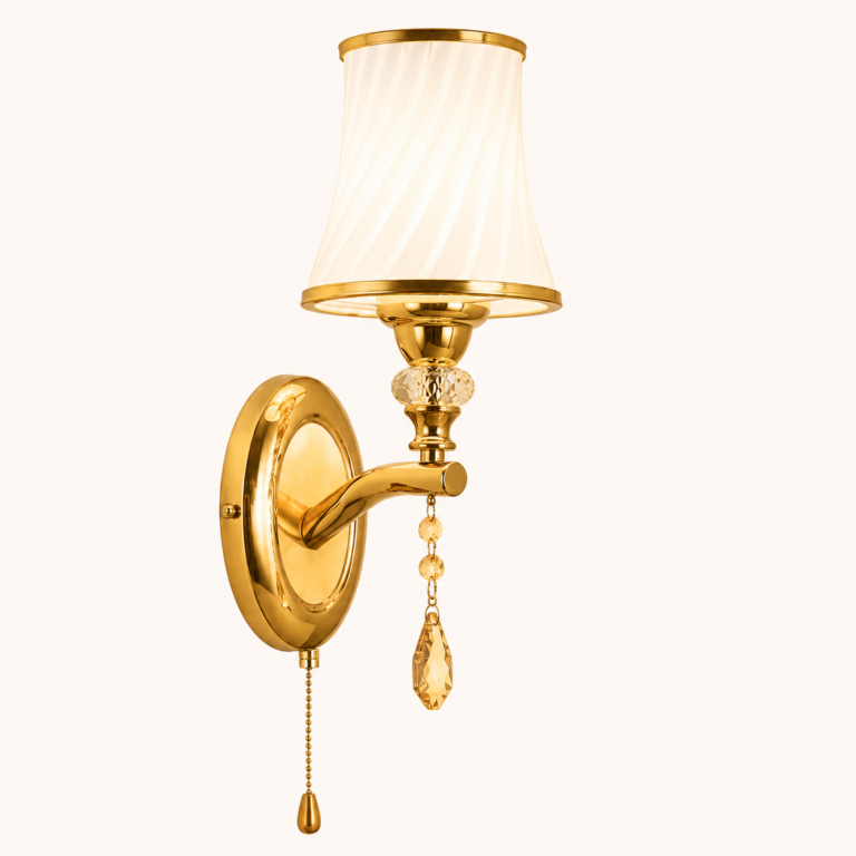 Arandela clássica dourada cristal K9, uma opção de arandela de cristal clássica dourada, vendida pela Miresa, loja-de-luminárias-São-Paulo.