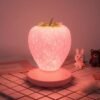 Miresa-luminaria-infantil-Led-presente-do-luminaria-morango-rosa-do-atmosfera-15cm Luminária mesa morango led usb miresa