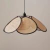 Pendente rustico rattan bambu | Miresa | loja-de-luminárias-São-Paulo Foto de pendente rustico rattan bambu, pendente de rattan rustico bambu, catálogo Miresa, loja-de-luminárias-São-Paulo.