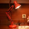 Ajust-vel-longo-balan-o-bra-o-Desk-l-mpadas-LED-cl-ssico-com-interruptor-luz-1 Luminária de mesa articulada moderna