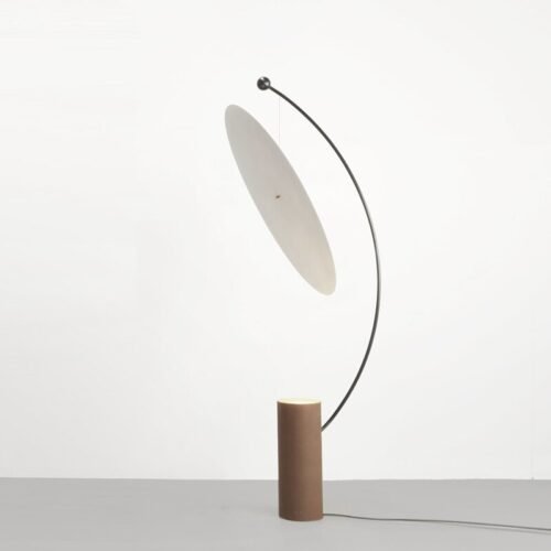 Design-criativo-de-arte-simples-para-sala-de-estar-sof-de-canto-l-mpadas-de-ch Luminária de chão escultural contemporâneo