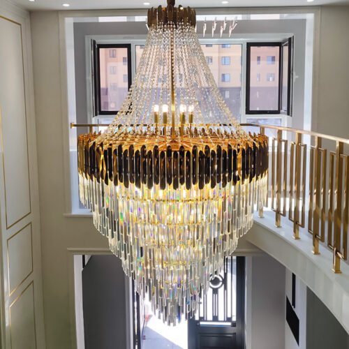 Lustre para escada em espiral
