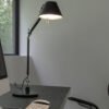 Luminária de mesa réplica italiana