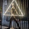 Luminária Chão Escultura Humana