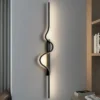 Modern-Simples-LED-Strip-L-mpadas-De-Parede-Quarto-De-Estar-Luzes-De-Cabeceira-Casa-Decora Arandela Onda Minimalista Luz LED