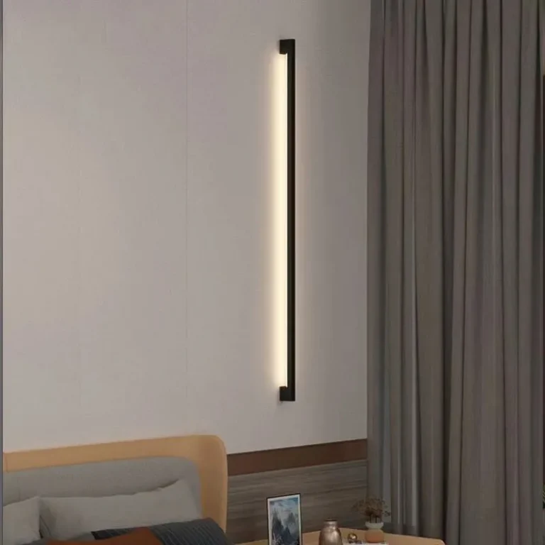 Arandela slim barra (Arandela Slim Barra Linear Com Luz Led), disponível na Miresa, loja-de-luminárias-São-Paulo.
