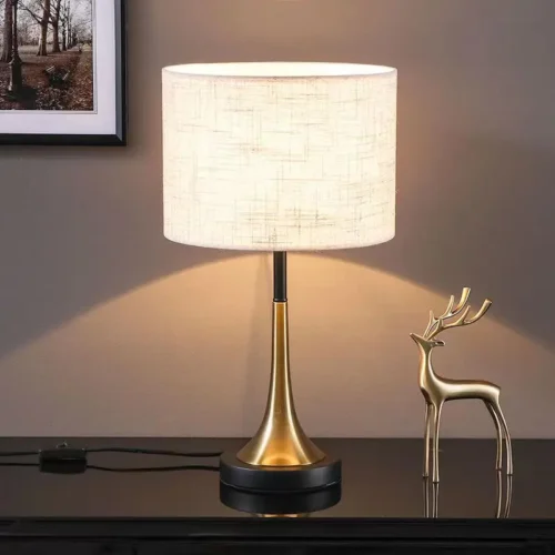 Scandinavian-Bedroom-Table-Lamp-Bedside-Lamp-Living-Room-American-Modern-Minimalist-Desktop-Decorative-Lamps Abajur Moderno Design Escandinavo