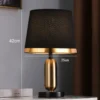 Abajur Moderno Sofisticado Dourado e Preto