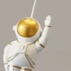 Astronauta-bal-o-Spaceman-candelabro-para-crian-a-luz-de-teto-LED-estilo-moderno-decora-o-3 Pendente Luminária Infantil Astronauta Com Balão