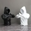 Est-tua-n-rdica-do-samurai-para-a-decora-o-interior-home-escultura-do-homem-do-1 Estátua Cultura Pop Nórdica Samurai