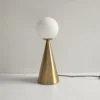 Abajur Minimalista Pós Moderna Cúpula Bola De Vidro Branca
