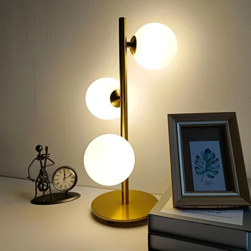 Nordic-Glass-Ball-Table-Lamps-Ouro-Home-Decor-Lumin-ria-Estudo-moderno-Sala-de-estar-Quarto Luminária Abajur Barcelona Bolas De Vidro Brancas