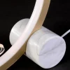 Luminária De Mesa Minimalista Dourado Com Led Borboleta