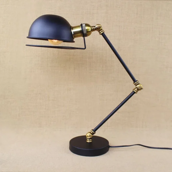 Lumin-ria-de-mesa-retr-sem-arma-o-l-mpada-preta-dobr-vel-com-bra-o Luminária De Mesa Retrô Dobrável Americano Modelo 2024/2025