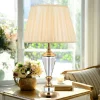 kf-H11e260db67de44149d09b75137f8ead9A-European-Transparent-K9-Crystal-Decorative-Table-Lamp-Classic-Fabric-Bedroom-Living-Room-Study-LED-E27-Lighting Abajur Clássico K9 Cristal Cúpula Tecido Plissado
