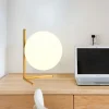 kf-Haee72a7190b644138a3a70bade6b8d58Z-Nordic-Glass-Ball-Table-Lamp-Gold-Bedroom-Bedside-Table-Light-Modern-Simple-Study-Desk-Lamp-Creative Replica IC T1 Low 10 Anniversary Bola Branca Leitosa