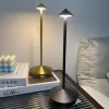 kf-S0e79c26446a843ac9aad6c13407b6657Y-2600-MAH-advanced-simple-wireless-charging-desk-lamp-hotel-bar-table-decorative-light Abajur Minimalista Sem Fio 2600 MAH Entrada USB
