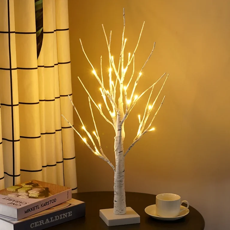 Foto de luminária de Mesa árvore Com Pisca Pisca Natalino, luminária de mesa árvore pisca, catálogo Miresa, loja-de-luminárias-São-Paulo.