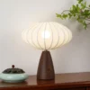 Abajur Cúpula Tecido Branco Design Japonês | Miresa | loja-de-luminárias-São-Paulo Abajur cúpula tecido (Abajur Cúpula Tecido Branco Design Japonês), disponível na Miresa, loja-de-luminárias-São-Paulo.