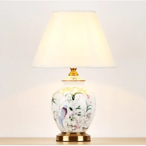 Abajur Clássico Cerâmica Fundo Branco e Desenho Floral