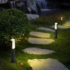 kf-H204c27ea3b9c4634bcba6c51ef426de1y Luminária Poste Balizador Acrílico e Alumínio Para Jardins
