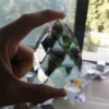 kf-Hb286dda3859343338c6888b6700620d6A-Prisma-de-cristal-Pingente-Lustre-Ornamento-Pendurado-DIY-Suncatcher-Teardrop-Facetada-Arte-Em-Vidro-80mm Prisma Cristal Pingente Lustre Facetada 80mm