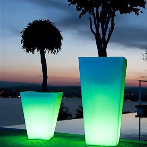 Luminária Vaso Plástico PE LED 16 Cores 5V 12V