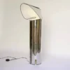 kf-S69f0bdba947e4c1085cf4ad868b03c0e2-Nordic-Steel-Art-L-mpadas-de-piso-high-end-design-minimalista-hotel-e-sal-o-de Luminária Mesa Replica Chiara Table