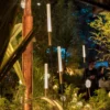 Luminária VagaLume À Prova D’Água Formato Junco | Miresa | loja-de-luminárias-São-Paulo Luminária VagaLume À Prova D’Água Formato Junco — luminária de junco da Miresa, loja-de-luminárias-São-Paulo.
