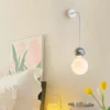 Arandela Moderna Com Esferas Coloridas e Branca