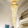 Lustre Cristal Longa Forma Em Espiral Para Escadas | Miresa | loja-de-luminárias-São-Paulo Lustre de cristal moderno longa forma (Lustre Cristal Longa Forma Em Espiral Para Escadas), disponível na Miresa, loja-de-luminárias-São-Paulo.