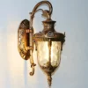kf-S3fe02cb3ca6444b2b615b060651344b1b-Luz-de-parede-exterior-para-varanda-Villa-e-p-tio-Sconce-l-mpada-exterior-retro-estilo Arandela Clássica À Prova D'Água Para Jardins