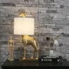 Abajur 66cm Resina Escultura Girafa Branca ou Dourada