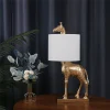 Abajur 66cm Resina Escultura Girafa Branca ou Dourada