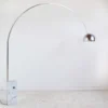 Luminária De Chão Réplica The Arco Lamp Luminária De Chão Réplica The Arco Lamp