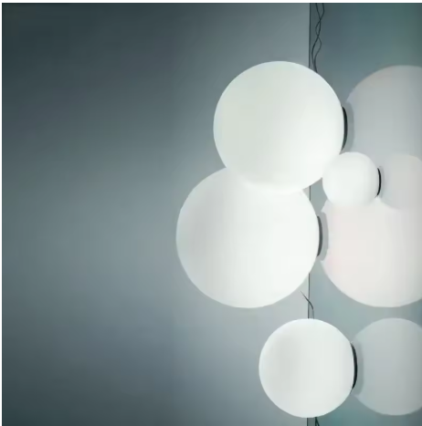 4 arandela bola de vidro branco leitosa marca miresa Arandela Moderna Bola De Vidro Branco